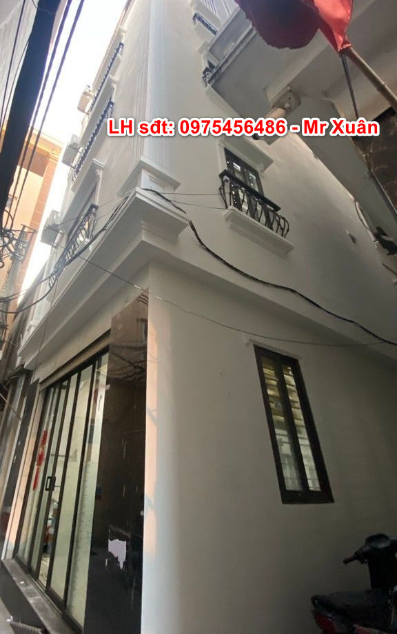 BÁN NHÀ RIÊNG PHỐ TRẦN CUNG -LÔ GÓC HIẾM - GẦN PHỐ - FULL NỘI THẤT CHỈ VIỆC VỀ Ở.