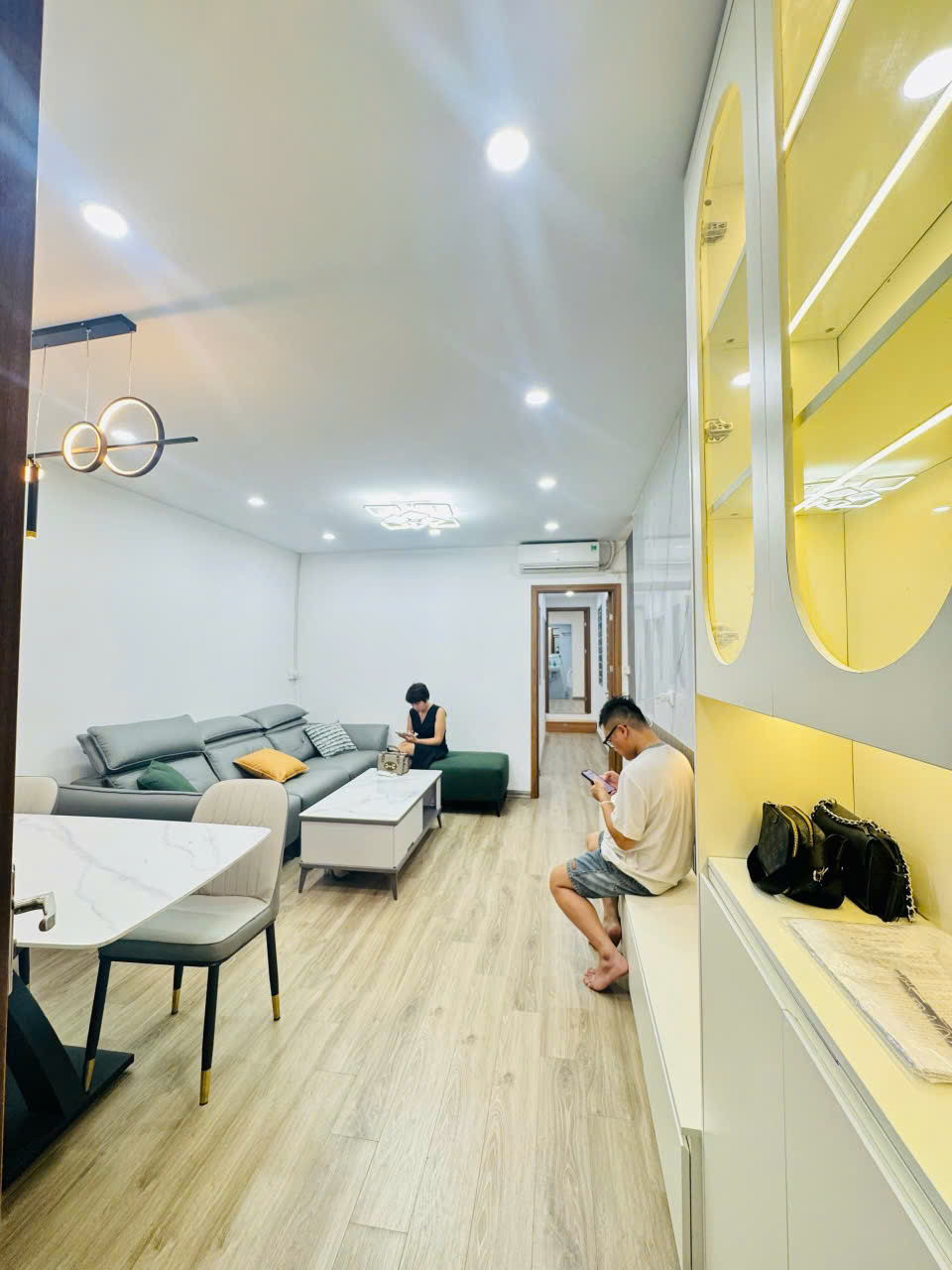 Bán TT Thanh Xuân Bắc, DTSD 85m2, Ô tô đỗ cầu thang, tiện ích bạt ngàn, giao thông thuận tiện, giá 3.15 Tỷ