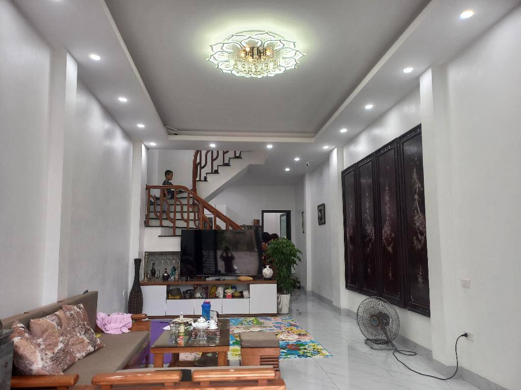 B.á.n n.h.à Xuân Khôi, Long Biên, 60m2x3T, kinh doanh, oto đỗ, mới đẹp sang xịn, nhỉnh 6 tỷ - A/c có nhu cầu xe nhà Liên Hệ: Em Minh: 0961.239.025