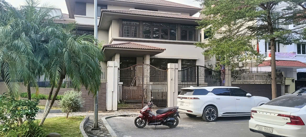 Bán biệt thự An Hưng Villa - Dương Nội - Hà Đông - Hà Nội, rẻ nhất thị trường 306m2, giá 4x tỷ