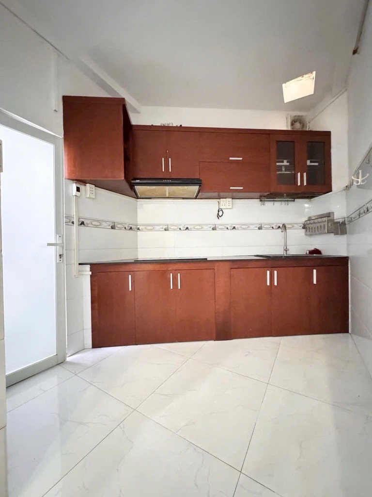 Bán nhà Trần Tấn, nhà 2 tầng đẹp 32m2,giá nhỉnh 3tỷ