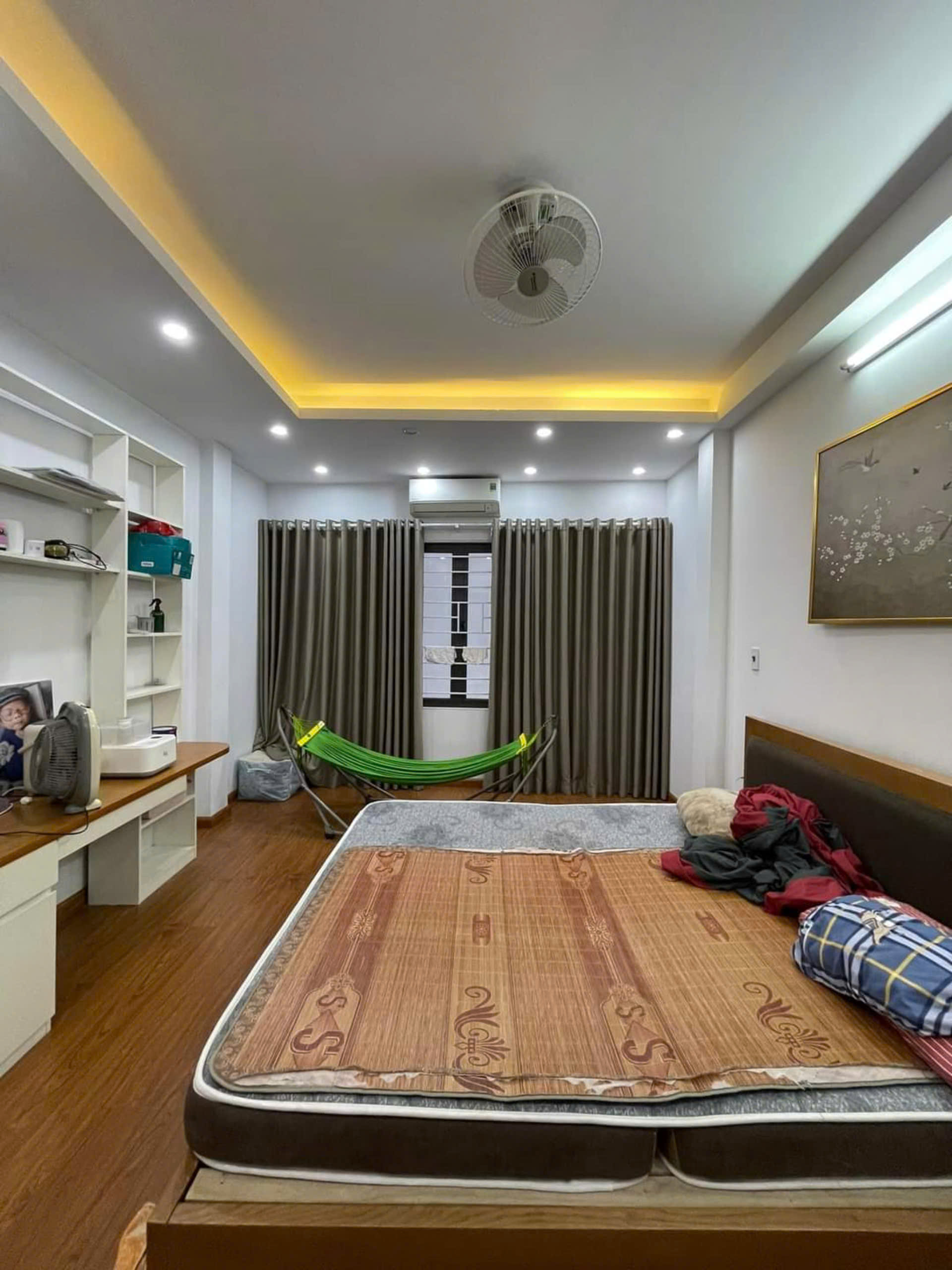 Bán nhà phố MINH KHAI 34m2, 5 tầng, Nhà Mới, Full Nội Thất, Sổ Nở Hậu, Ngõ Ba Gác Đỗ, 20M Ra Ô Tô Tránh, Gần Bách Kinh Xây.