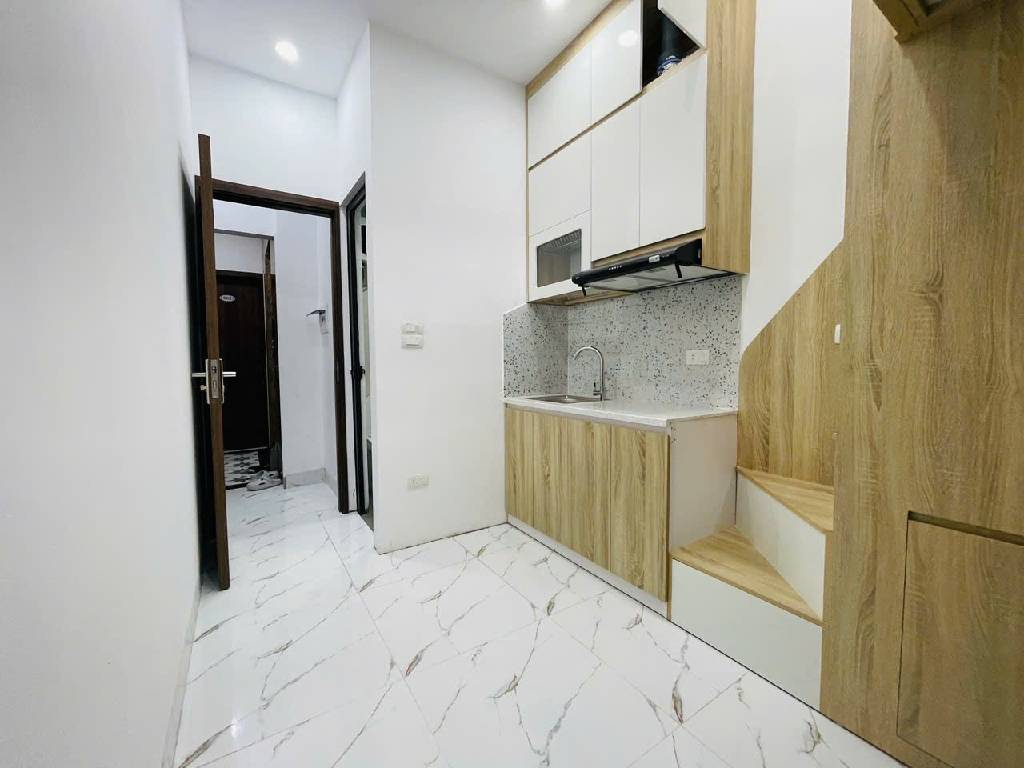 Bán Nhà Minh Khai, Nội Thất Đẹp, Ngõ Nông, Gần Phố, Thang Máy, Nhỉnh 16 Tỷ