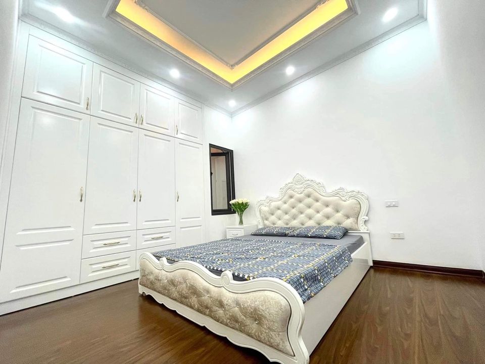 HIẾM. nhà Quang Trung 55m2, 5 TẦNG, giá 13 tỷ. GARA - Ở NGAY - 2 MẶT ĐƯỜNG Ô TÔ TRÁNH - KINH DOANH