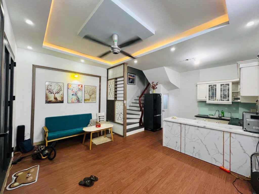 Bán Nhà Đền Lừ - Hàng xóm Feliz Home - Ngõ nông, gần phố- 9 Tỷ