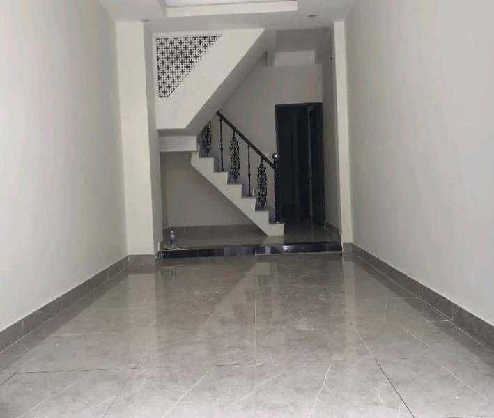 Bán gấp 5,5 tỷ ,80m2 quận 10 ,2 tầng , Hẻm to x , gần Đại Học Bách Khoa