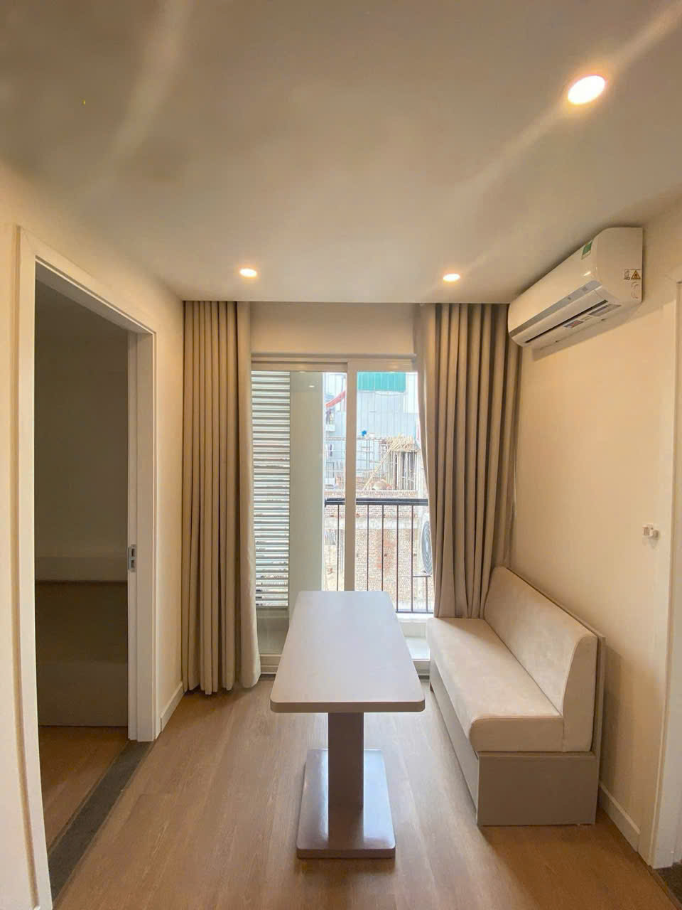 Giảm 3 tỷ cần bán toà nhà dòng tiền 318 La Thành thông sang Hào Nam 11 CHDV cao cấp cho thuê 1,2 tỷ/năm