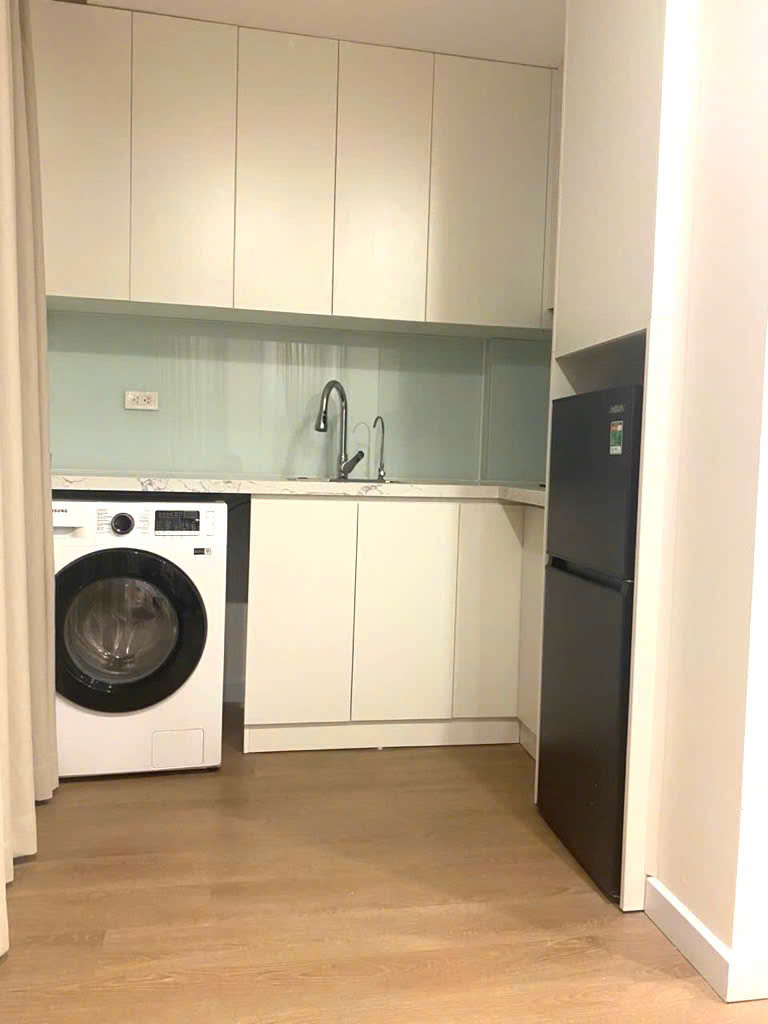 Giảm 3 tỷ cần bán toà nhà dòng tiền 318 La Thành thông sang Hào Nam 11 CHDV cao cấp cho thuê 1,2 tỷ/năm