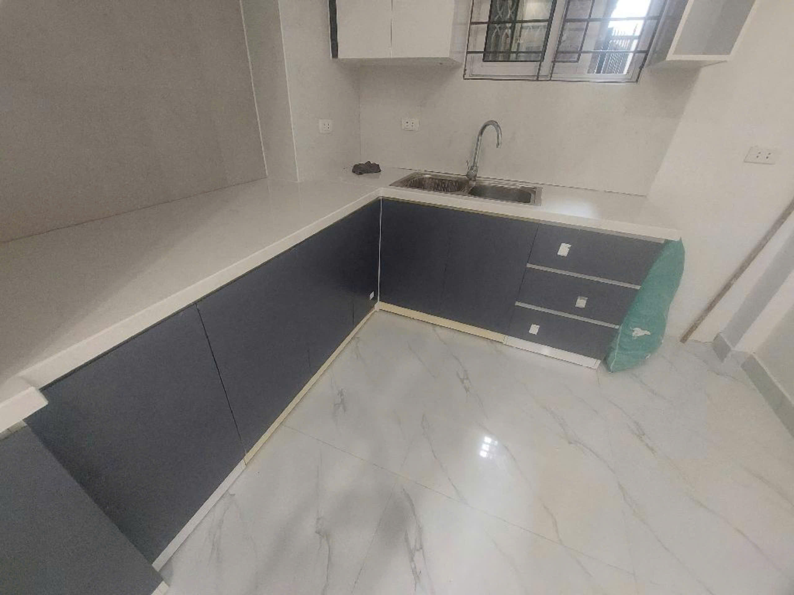 SIÊU HỜI! Bán nhà riêng 5,5 tỷ tại Phố Hoàng Cầu, Đống Đa, 30m2, 3PN, 3PT