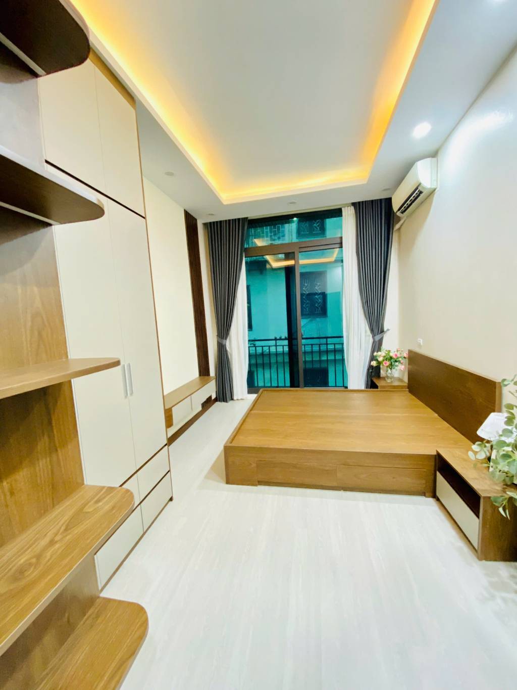 THÁI HÀ - Ô TÔ TRÁNH - KD - 6 TẦNG MỚI ĐẸP