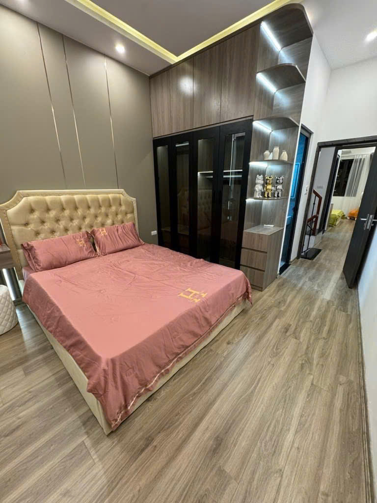 TÂY HỒ -  30M RA Ô TÔ - NHÀ 2 MẶT NGÕ
