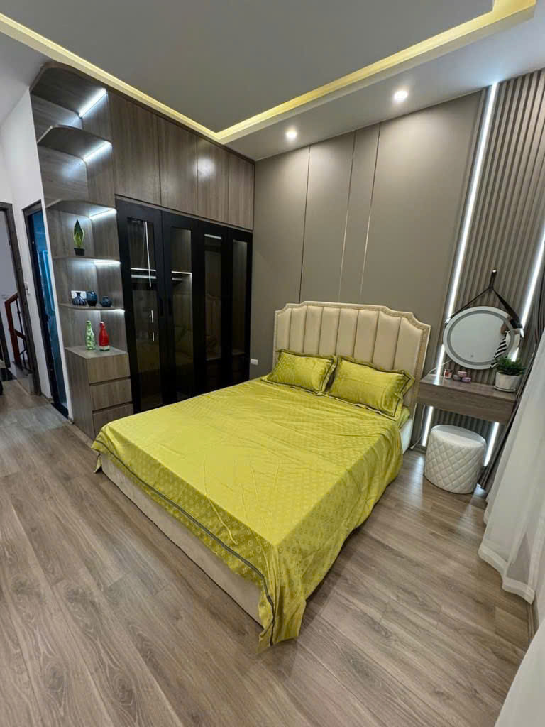 TÂY HỒ -  30M RA Ô TÔ - NHÀ 2 MẶT NGÕ