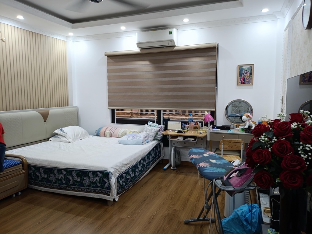 NHÀ ĐẸP Chùa Bộc  - GẦN PHỐ - NGÕ THÔNG -  6 TẦNG THANG MÁY