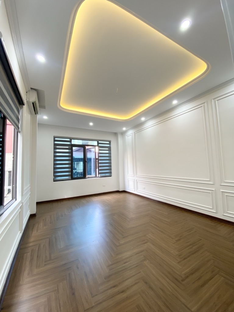 LÔ GÓC - THÔNG SỐ ĐẸP - Ô TÔ 20M - NHÀ ĐẸP LONG LANH TẶNG FULL NỘI THẤT