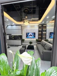 Bán nhà riêng tại Phường Kim Mã, Ba Đình, Hà Nội diện tích 27m2 giá 6.88 Tỷ