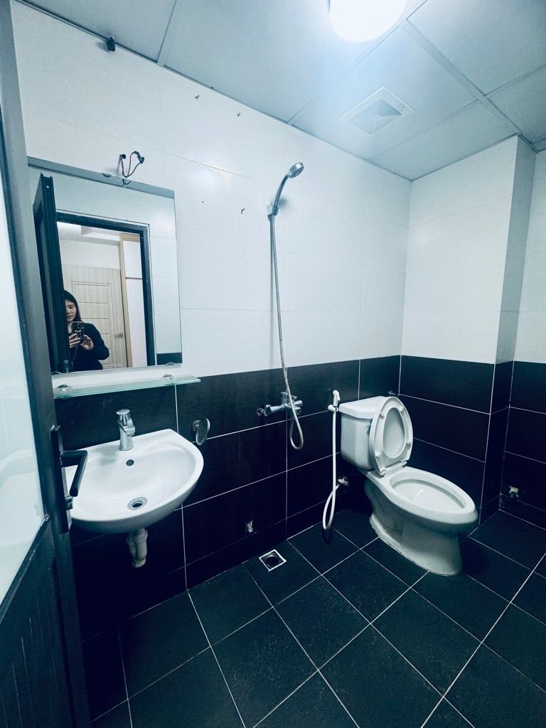 Bán chung cư Ruby City 3- căn 2N 2WC- Nội thất đẹp mới ở ngay- Giá tốt 3,55 tỷ