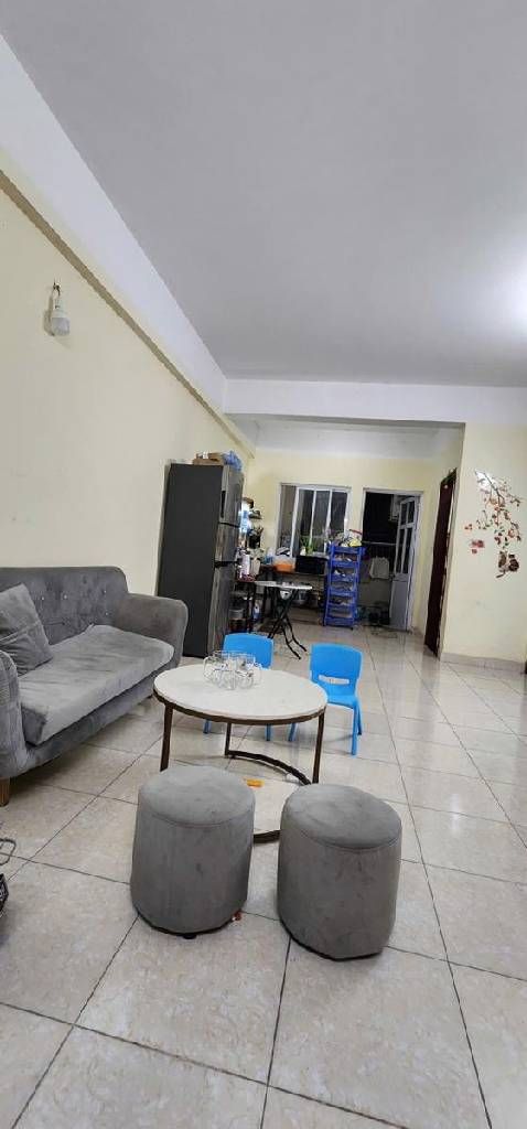 Cực hiếm - Căn hộ 2N 2WC - CT 2A Thạch Bàn - Tầng trung, Sổ cất két - Nhỉnh 4 tỷ