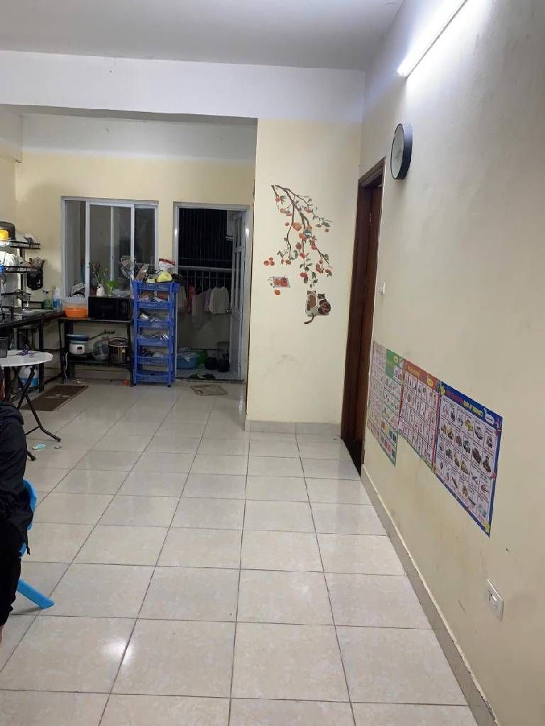 Cực hiếm - Căn hộ 2N 2WC - CT 2A Thạch Bàn - Tầng trung, Sổ cất két - Nhỉnh 4 tỷ