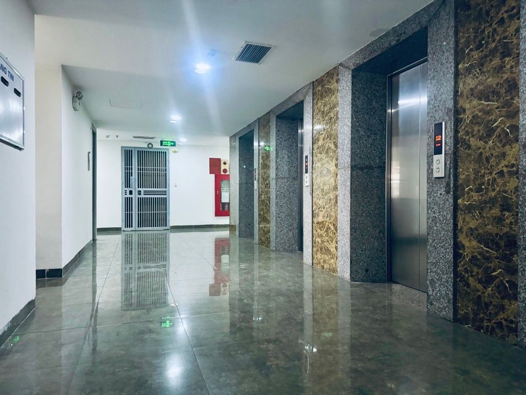 Bán căn hộ 2N 2WC - Rubycity CT3, Phúc Lợi - Tầng trung, Nội thất đẹp - Nhỉnh 4 tỷ