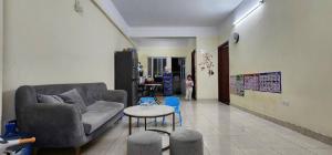 Cực hiếm - Căn hộ 2N 2WC - CT 2A Thạch Bàn - Tầng trung, Sổ cất két - Nhỉnh 4 tỷ