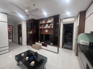 Siêu phẩm chung cư Blue Star - 3N 2WC - Nội thất đẹp, Ở ngay, Sổ đỏ sẵn - Giá tốt