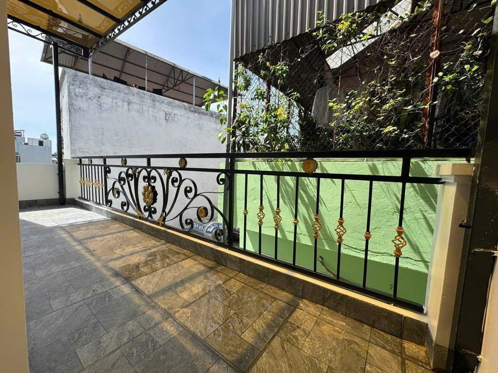 SIÊU PHẨM-PHỐ ĐỒNG CỔ-  Ô TÔ ĐỖ GẦN- NHÀ ĐẸP 6 TẦNG THANG MÁY-VÀI BƯỚC RA HỒ 38m2 GIÁ 11.3 TỶ CTL