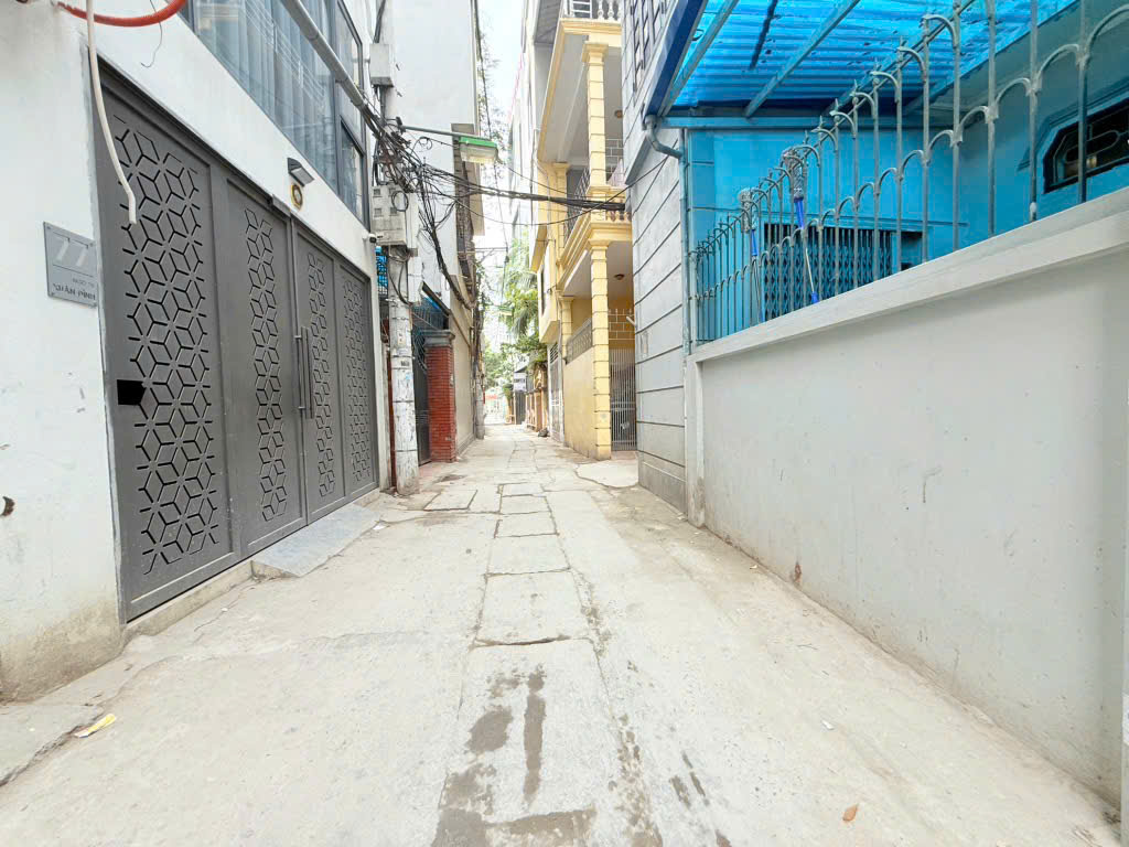 XUÂN ĐỈNH-  MẶT NGÕ THÔNG - LÔ GÓC - Ô TÔ 4 CHỖ ĐỖ CỬA - KINH DOANH 35m GIÁ 9.6 Tỷ