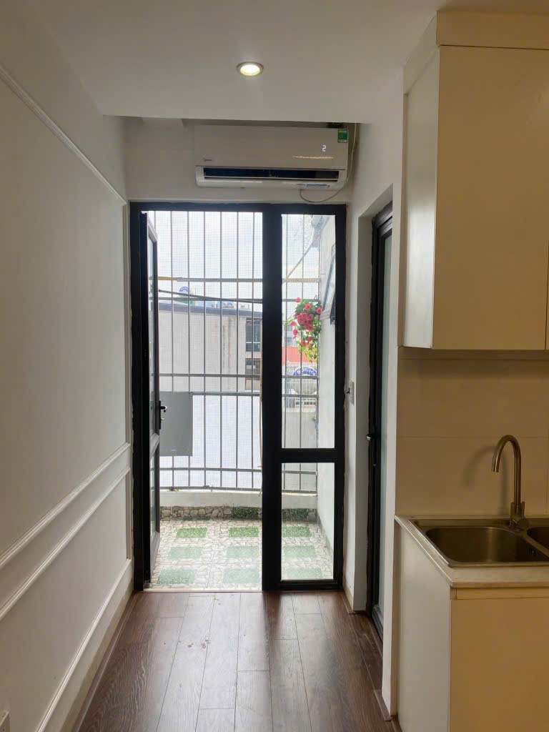 SIÊU HIẾM CĂN HỘ CHUNG CƯ MINI MỚI - LẠC LONG QUÂN - SÁT HỒ TÂY-Ô TÔ- THANG MÁY 58m GIÁ 2.64 TỶ