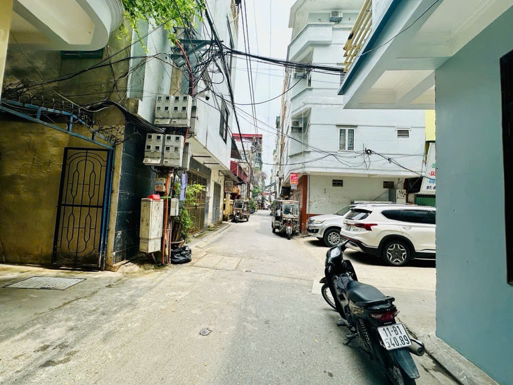 NHÀ PHỐ VIÊN- NHỎ TIỀN BAY NHANH - 5 TẦNG FULL NỘI THẤT SỔ ĐỎ PHÂN LÔ - 10M Ô TÔ TRÁNH. GIÁ 4.5 tỷ ctl