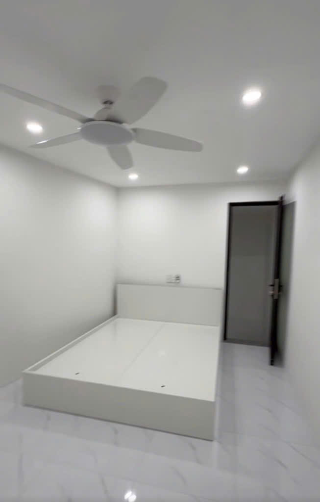 HÀNG SIÊU HIẾM-PHAN KẾ BÍNH- GẦN PHỐ 34m GIÁ 6.85 tỷ ctl