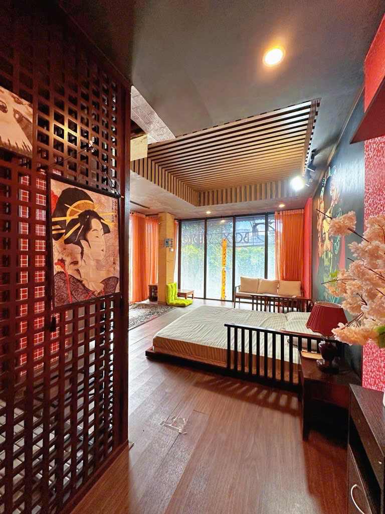NHÀ TẬP THỂ - NGUYỄN PHONG SẮC-  MẶT PHỐ - LÔ GÓC SÁNG THOÁNG - THIẾT KẾ HIỆN ĐẠI - Ở NGAY- 80m giá 4.4 tỷ ctl