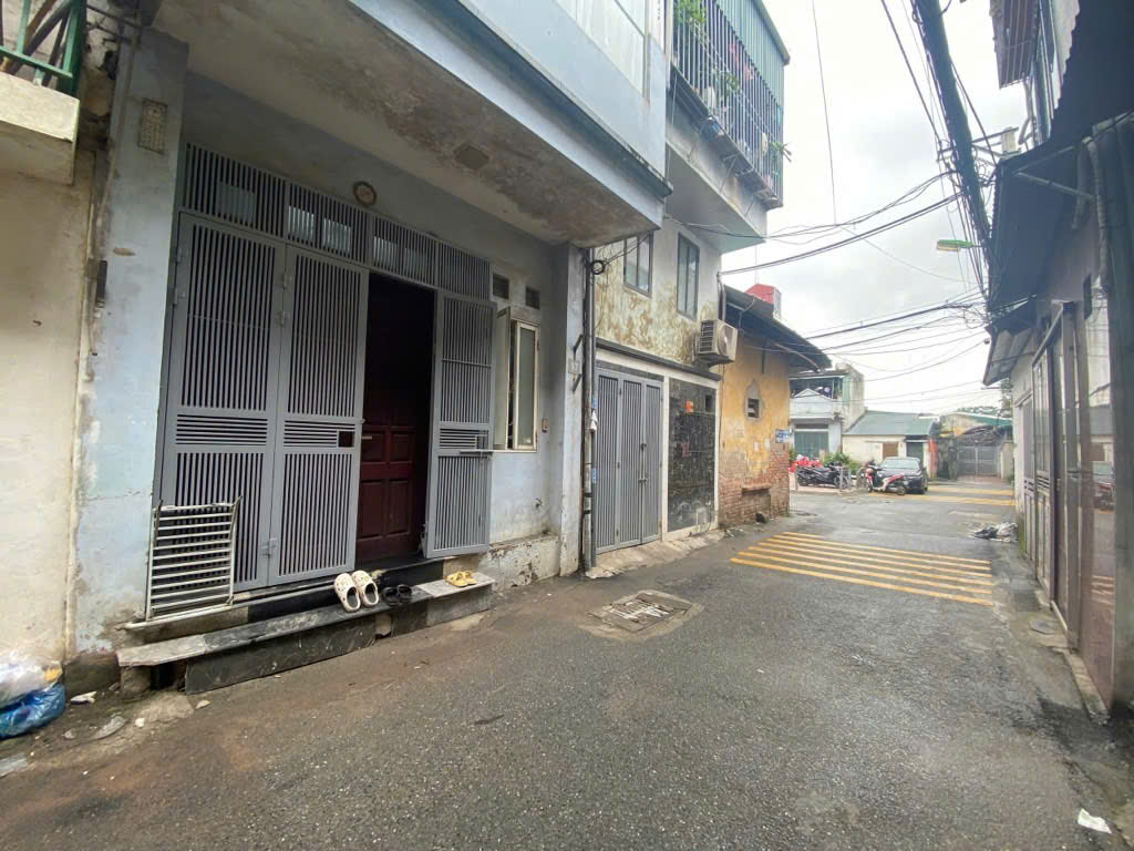 BÁN GẤP NHÀ HOÀNG TĂNG BÍ- Ô TÔ TRÁNH -  NGÕ THÔNG - SÁT BÃI GỬI Ô TÔ - QUÁ HIẾM- GIÁ 5.85tỷ