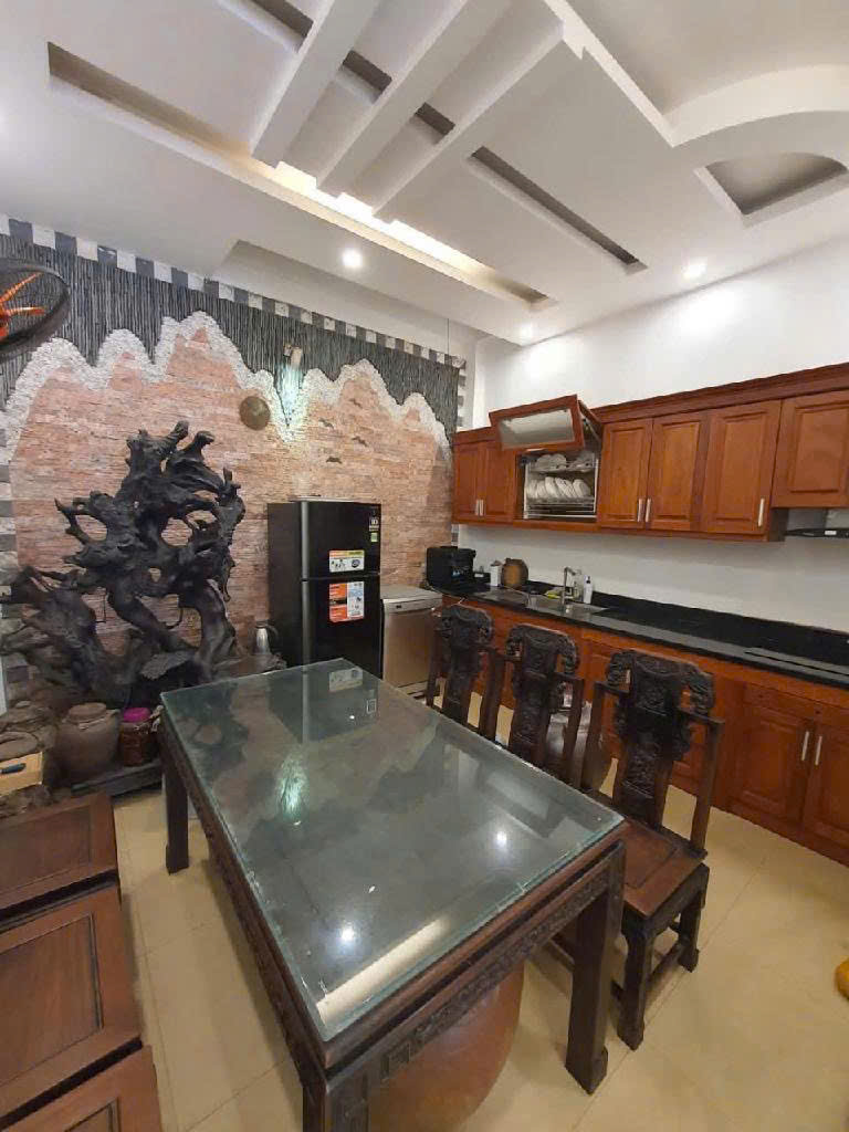 BÁN GẤP NHÀ MẶT PHỐ PHÚ THƯỢNG-NHÀ PHÂN LÔ- Ô TÔ TRÁNH ĐỖ NGÀY ĐÊM-V