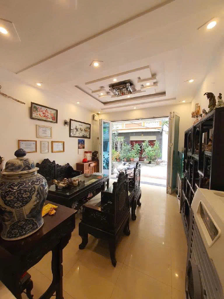 BÁN GẤP NHÀ MẶT PHỐ PHÚ THƯỢNG-NHÀ PHÂN LÔ- Ô TÔ TRÁNH ĐỖ NGÀY ĐÊM-V