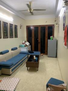 XUÂN LA- Ô TÔ TRÁNH, BÃI GỬI XE Ô TÔ NGAY TRƯỚC NHÀ , 2 THOÁNG TRƯỚC SAU. 50M GIÁ 12.3 TỶ