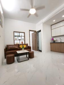 CĂN CCMN XUÂN ĐỈNH- GẦN PHỐ- GẦN Ô TÔ- FULL NỘI THẤT - GIÁ 1.799 tỷ có tl