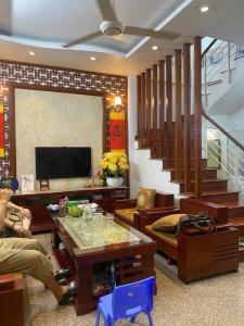 NHÀ ĐẸP Ở NGAY-VÕ CHÍ CÔNG- CÁCH  Ô TÔ 50m  ĐẾN  NHÀ - ĐI THẲNG RA PHỐ, HỒ TÂY LỘNG GIÓ- 40m GIÁ 6.7 TỶ