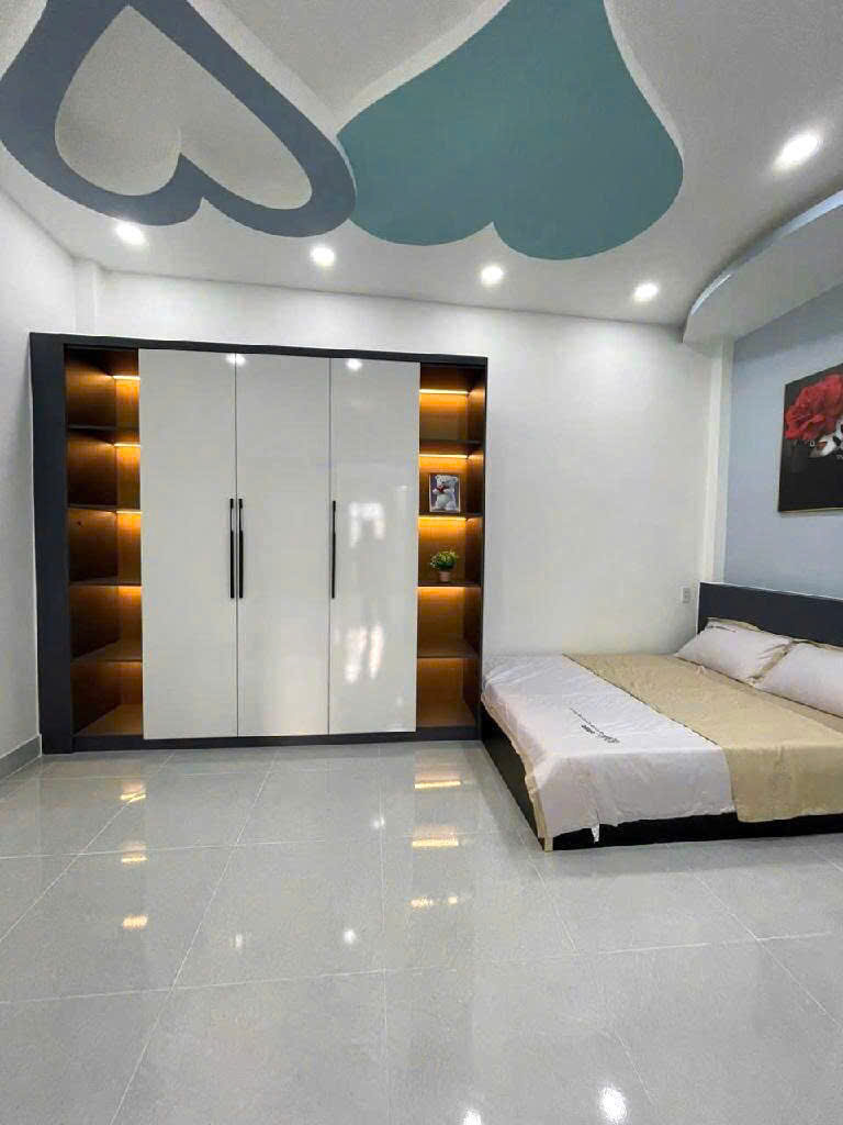 NHÀ ĐẸP, SÁT MẶT TIỀN HXH, NGUYỄN TƯ GIẢN, P.12, 50M2, 2 TẦNG, CHỈ 4.6 TỶ