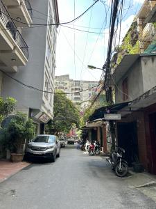 Bán nhà phố Hiếm Phạm Ngọc Thạch 38m2 x 4 tầng ngõ phân lô Vỉa hè Kinh Doanh