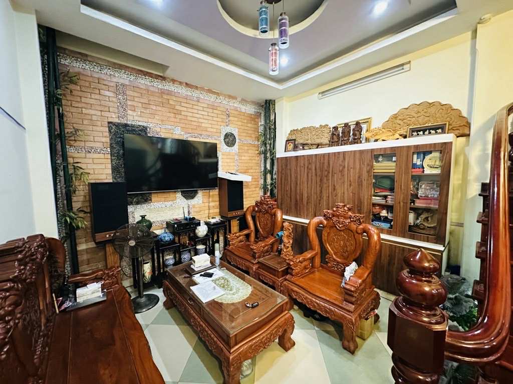Siêu Phẩm Phân Lô Cầu Giấy - Phan Văn Trường - Phân Lô Bàn Cờ - Ô Tô Đõ Cửa