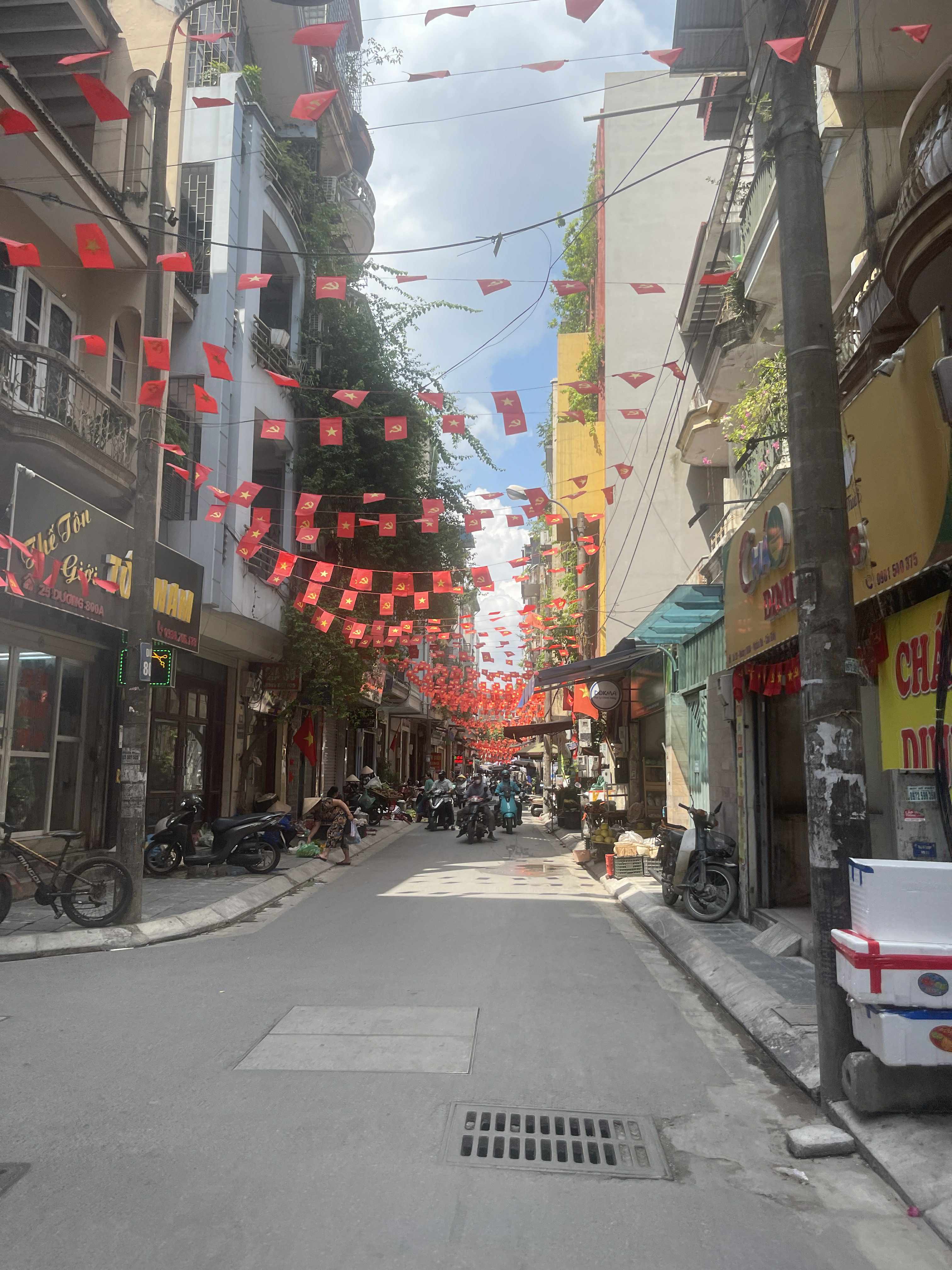 TRUNG TÂM ĐỐNG ĐA - NHÀ DÂN XÂY 5 TẦNG - 4 NGỦ - VỪA Ở VỪA CHO THUÊ