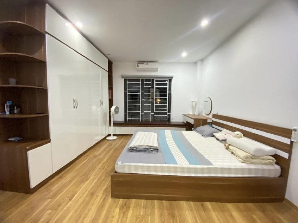 Bán nhà Bằng Liệt, nhà mới, 30m2, 5,8 tỷ