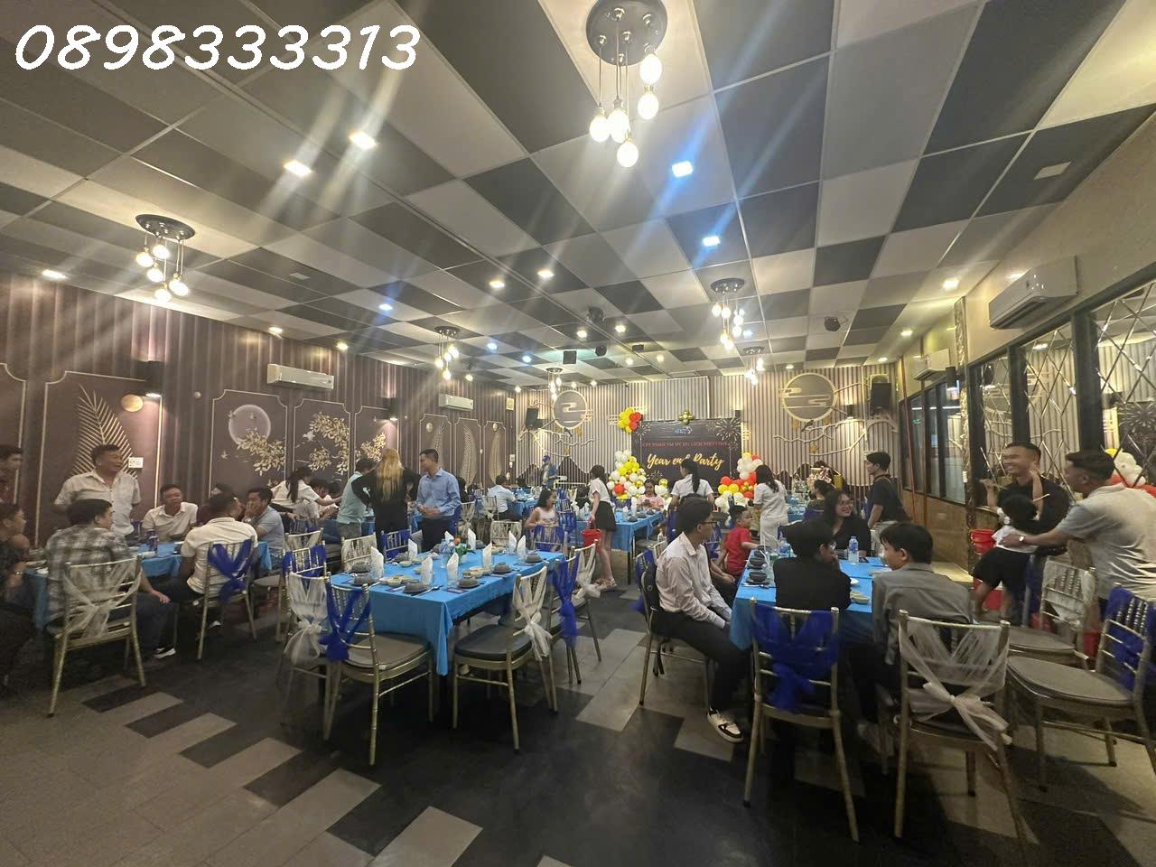 Sang quán 368 Tân Hương, Góc 3 Mặt tiền Đỉnh, 1300m2, Giá thuê cực rẻ chỉ 150tr. P Tân Quý, Quận