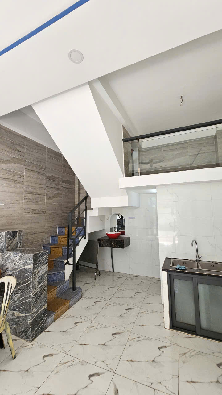 Bán nhà Mặt tiền 1 Lê Lộ, Phường Phú Thạnh, Tân Phú. DT 4,6 x 8, 1 trệt 1 lầu chỉ 5,1 tỷ