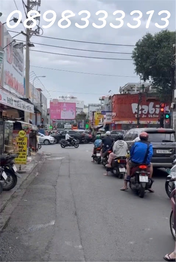 Nhà Mặt tiền số 13 Thống Nhất, Gò Vấp đối diện Bệnh viện Quốc Tế Hạnh Phúc giảm mạnh còn 10,7 tỷ