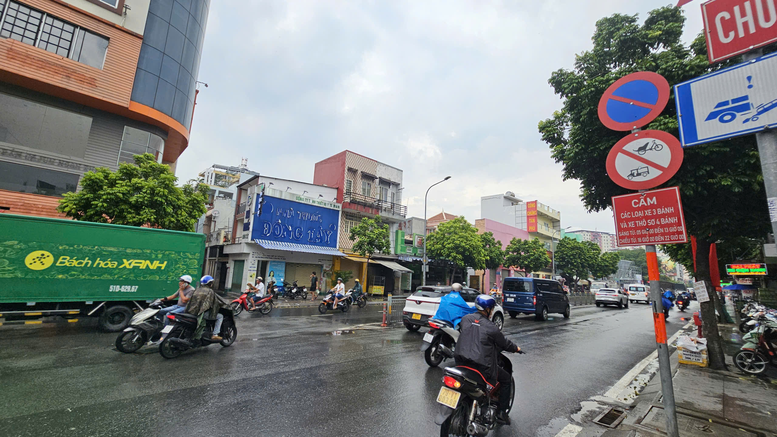 CHO THUÊ TÒA NHÀ GÓC 2 MẶT TIỀN 661 LŨY BÁN BÍCH, P. PHÚ THỌ HÒA, Q. TÂN PHÚ – VỊ TRÍ ĐẮC ĐỊA HIẾM