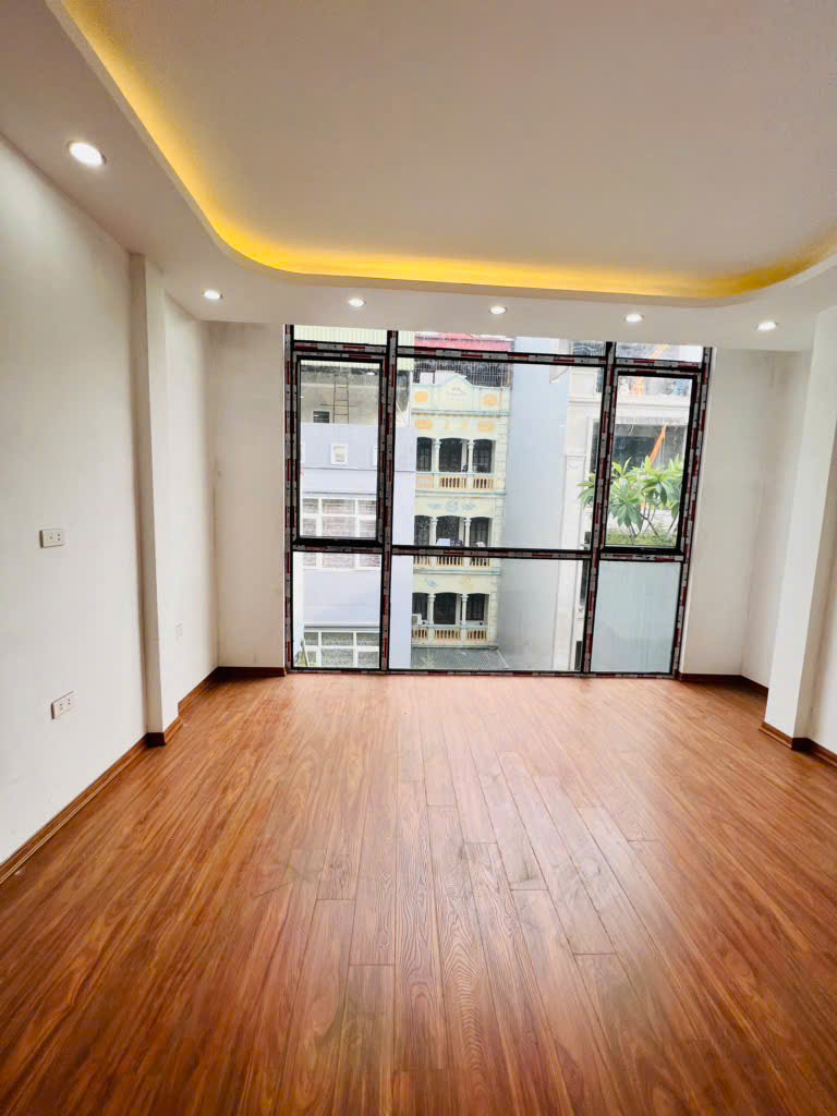 Lò Đúc, 68m x 5 tầng, thang máy, 2 mặt ngõ, kd, 30m ra phố, nhỉnh 13 tỷ