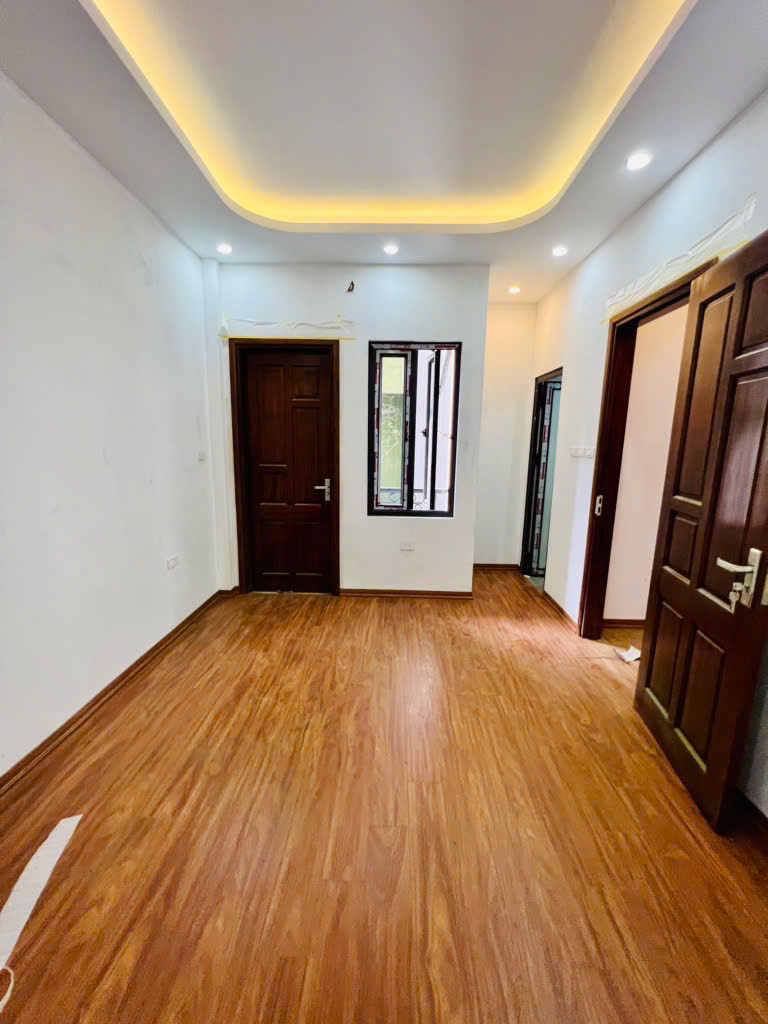 Lò Đúc, 68m x 5 tầng, thang máy, 2 mặt ngõ, kd, 30m ra phố, nhỉnh 13 tỷ