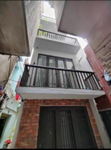 Đỉnh nóc kịch trần Lê Thanh Nghị - Hai Bà Trưng dân xây, 37M x 4 tầng chỉ 8,3 tỷ