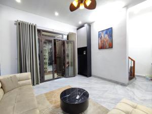 Bán gấp, giá Bán gấp, giá hời nhà Đại La, gần phố, tiện ích đỉnh cao, mặt tiền khủng, vị trí quá hiếmnhà Đại La, gần phố, tiện ích đỉnh cao, mặt tiền khủng,